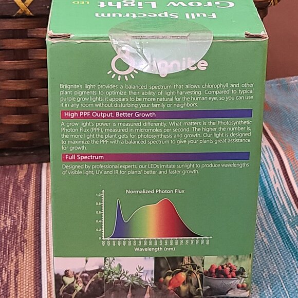 Briignite LED Grow Light Bulb Full Spectrum Dimmable 12W 1-Pack - Picture 4 of 7